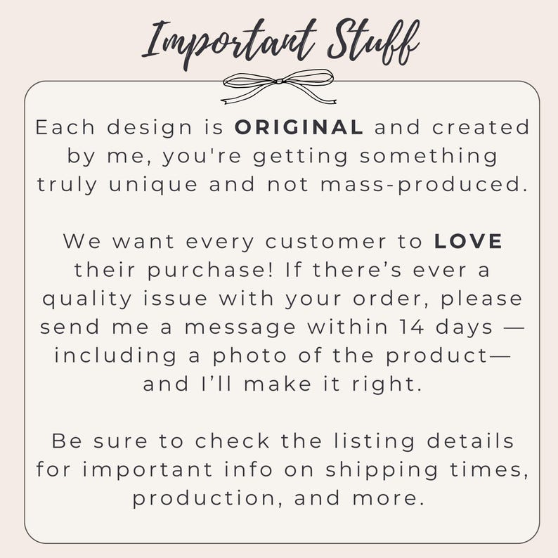 Pu&ograve; includere: Grafica color crema con il testo "Important Stuff" in corsivo. Il testo sottostante afferma che ogni design &egrave; originale e unico. Menziona anche una garanzia di soddisfazione del cliente e di controllare i dettagli dell'annuncio.