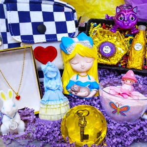 Alice In Wonderland Girls Gift Box, Birthday Gift Box, Kids Gifts, Christmas Gifts For Kids, Custom Girl Gifts, Unique Kid Gift, Tween Gifts image 1
