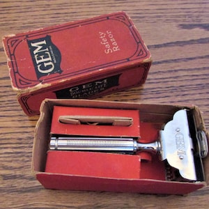 Vintage Gem Patd 1912 Safety Razor
