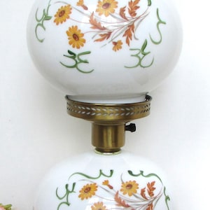 Vintage Antique Gone With The Wind Floral Hurricane Lamp