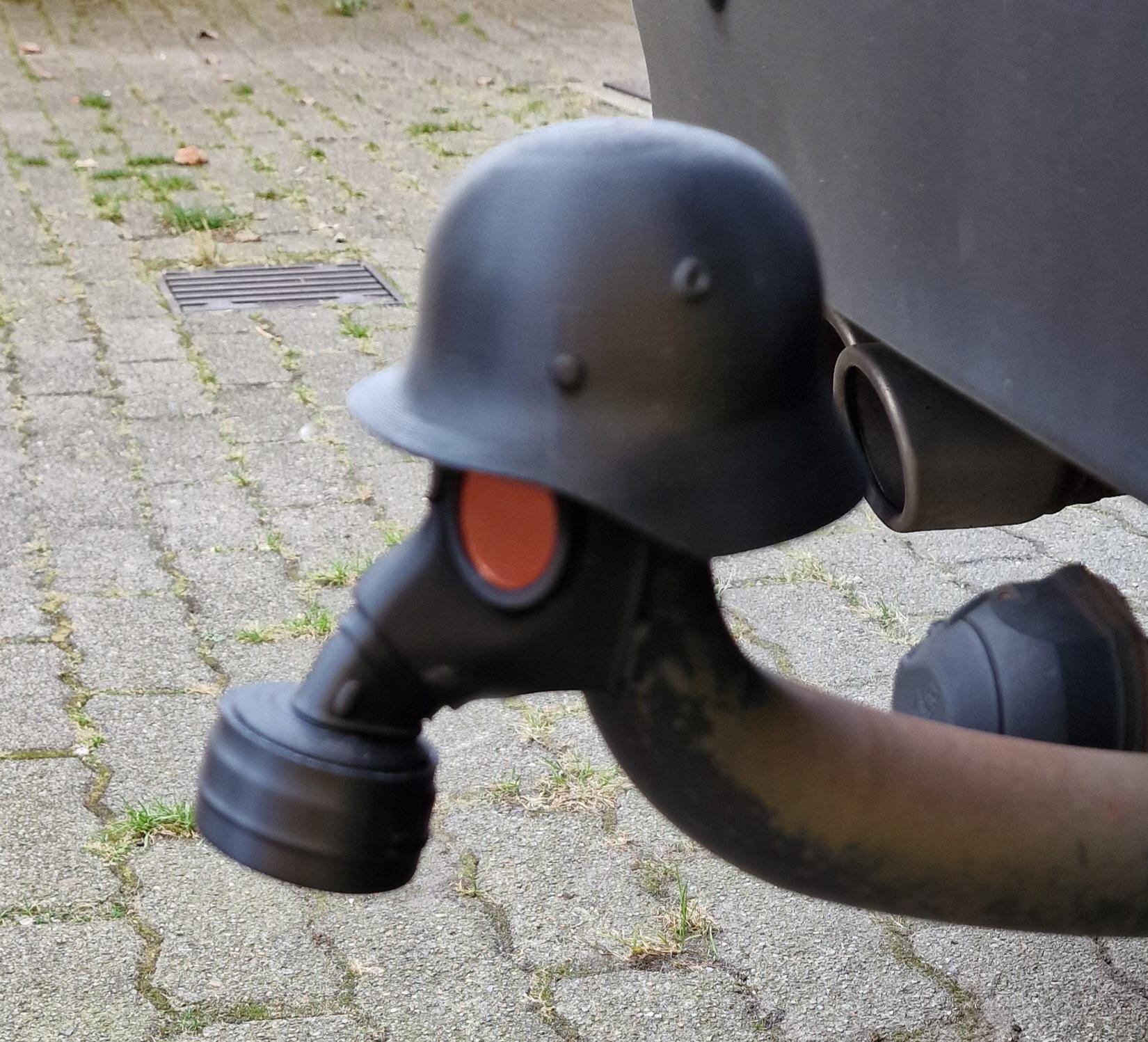 Trailer hitch cap/cover gas mask with helmet various colors gadget 3D printing, Art.75