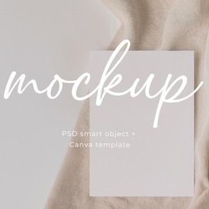 Minimalista Canva Neutro Cartão Infantil Mockup para Batizado Chá de Bebê Aniversário Perfeito para Convites Infantis mockup de cartão de felicitações