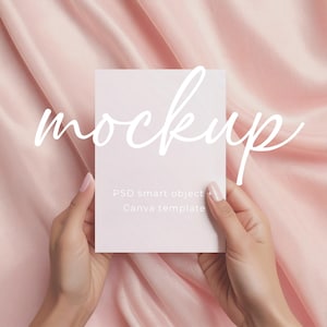 Minimalistische Hand Grußkarte Mockup Hand halten Einladen Postkarte Geburtstag Grußkarten PSD Canva ziehen & ablegen Einfach Karte Mockup einladen