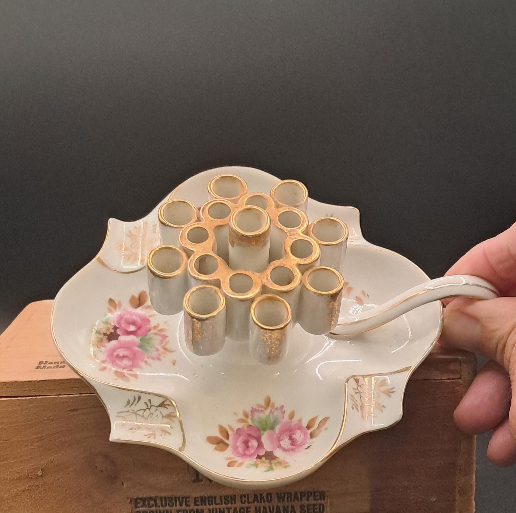 SAJI Japan Fancy China Ladies Porcelain Cigarette Holder SAJI Japan Fancy China Ladies Porcelain Cigarette Holder