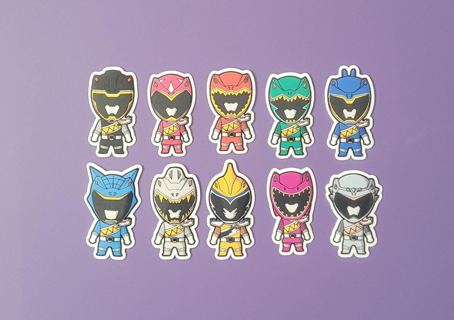 Power Rangers Dino Charge Crepe Streamer - 30 Foot Red Party Decoration