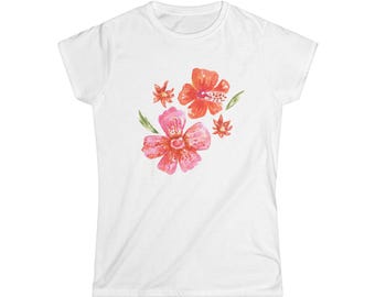 Camiseta suave con estampado de flores de hibisco para mujer, camisa moderna de estilo costero con estampado floral de verano, regalo para vacaciones en la playa, top con estampado botánico, ropa para resort