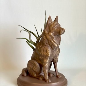 German Shepherd Planter, 3D Printed: Air Plant Holder, Dog Planter, 40 Color Options