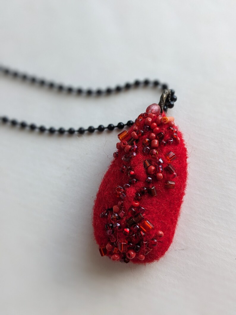 Felted beaded necklace, pebble pendant, bead embroidery, hand stitched, unique jewelry, Red pebble image 4