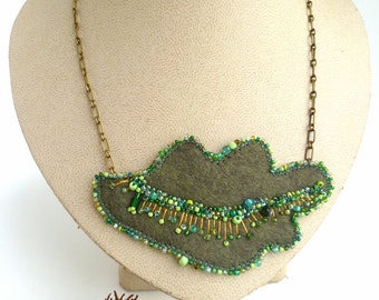 Green felt necklace, bead embroidery, Fiber art, bead embroidery, hand stitched, bohemian style, oak leaf, statement jewelry, Quercus VII