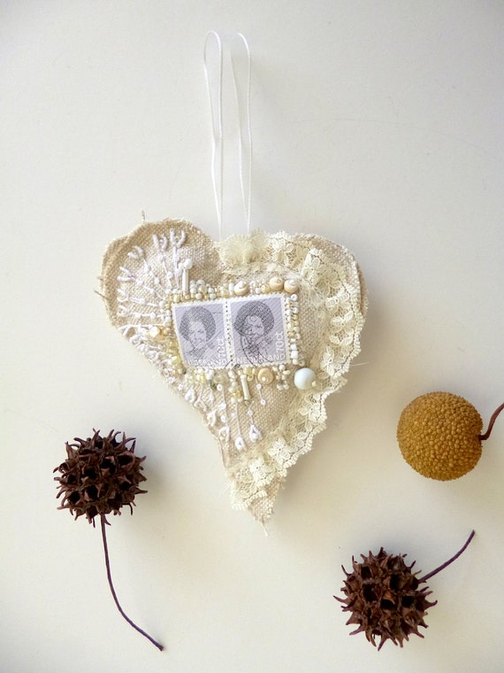 Netherland Heart Ornament Fiber Art Cottage Chic Bead | Etsy