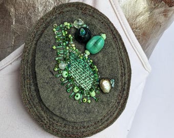 Green Meadow Fiber Art Brooch: Bead Embroidery Felt Pin