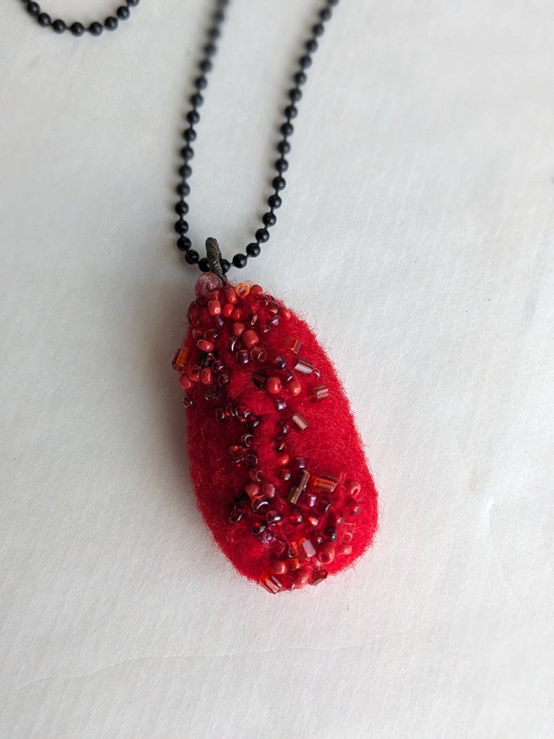 Felted beaded necklace, pebble pendant, bead embroidery, hand stitched, unique jewelry, Red pebble image 3