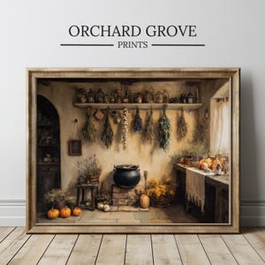 Könnte beinhalten: Ein gerahmter Druck einer rustikalen Küchenszene mit dem Text "ORCHARD GROVE PRINTS" oben. Das Bild zeigt ein Regal mit Gläsern, hängenden Kräutern, einem Kessel, Kürbissen und einem Tisch mit Blumen. Die Farbpalette ist warm mit Erdtönen.