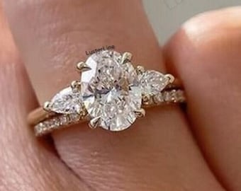 Full Eternity Stacking Ring Set, Oval Cut Moissanite Wedding Ring Set, Three Stone Engagement Ring, Unique Bridal Ring Set, Anniversary Gift