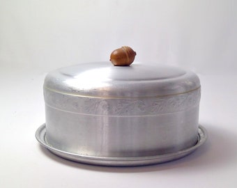 Vintage Aluminum Metal Mid Century Cake Saver Acorn Knob Acorn and Oak LeafMotif