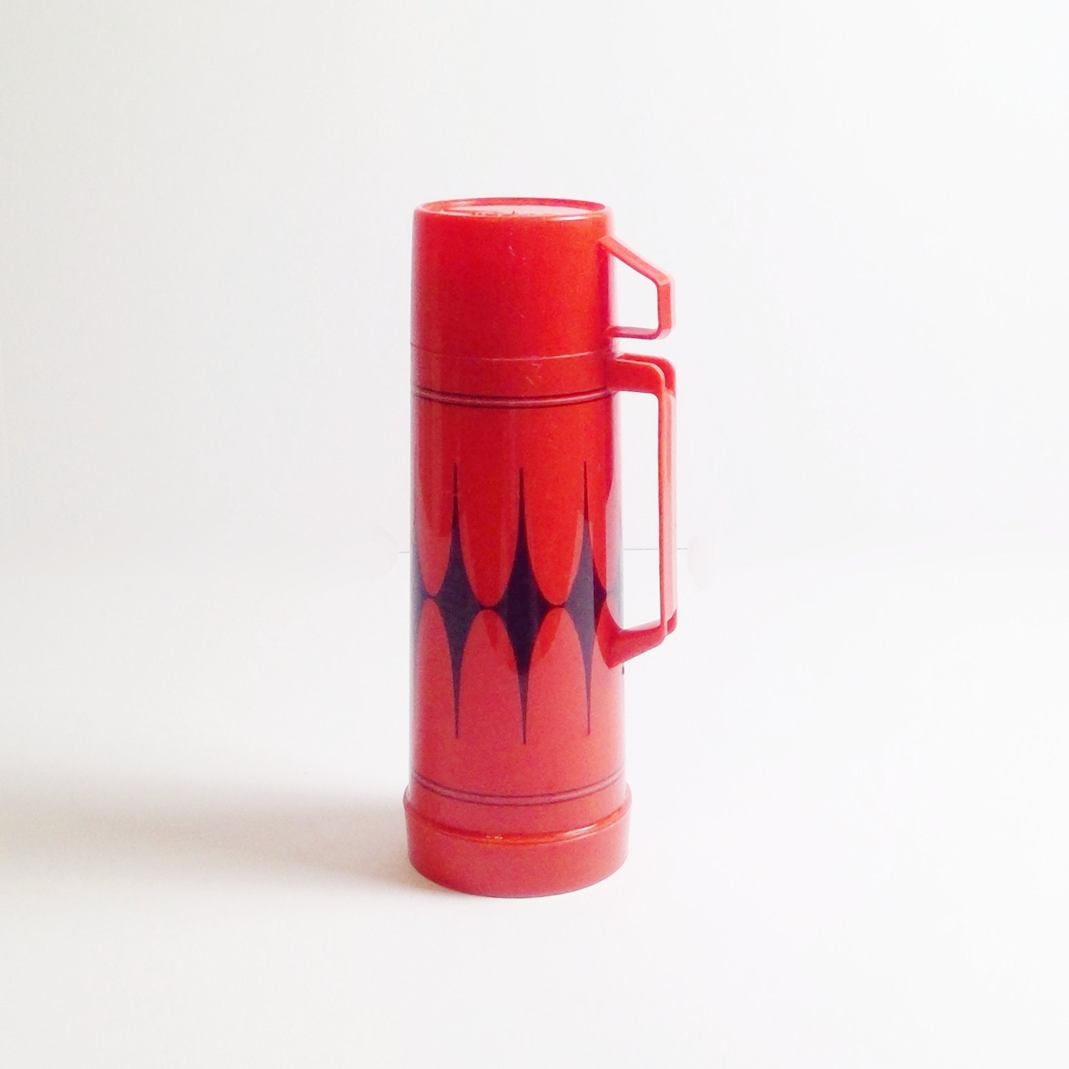 Vintage Japanese Cartoon Thermos With Strap, Red and Gold, Tokyo Royal  Kasei Co. 750 Ml 30 Mm SR-750 