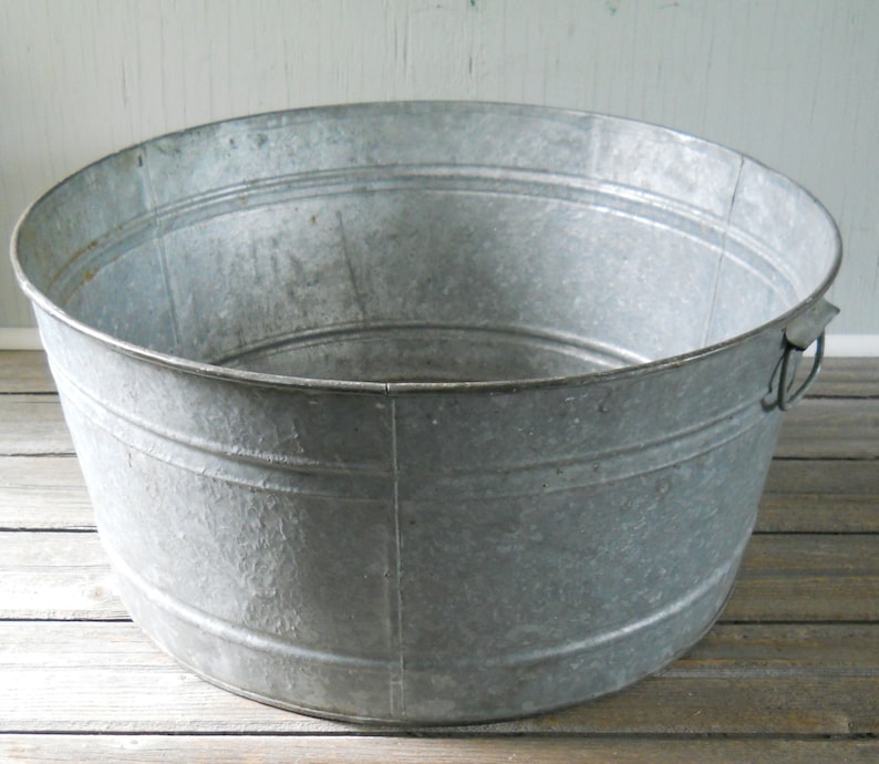 Vintage Galvanized Wash Tub Large Round Etsy