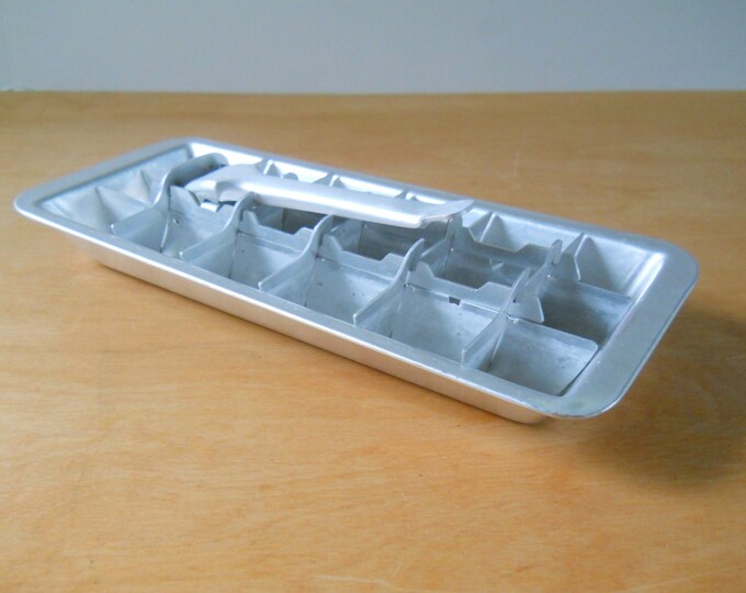 Vintage Aluminum Ice Cube Tray Silver Color Metal Ice Tray Etsy