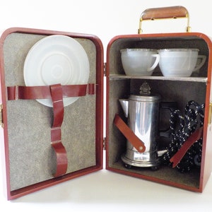 Vintage Adaids San Francisco Travel Coffee Electric Percolator Set Locking
