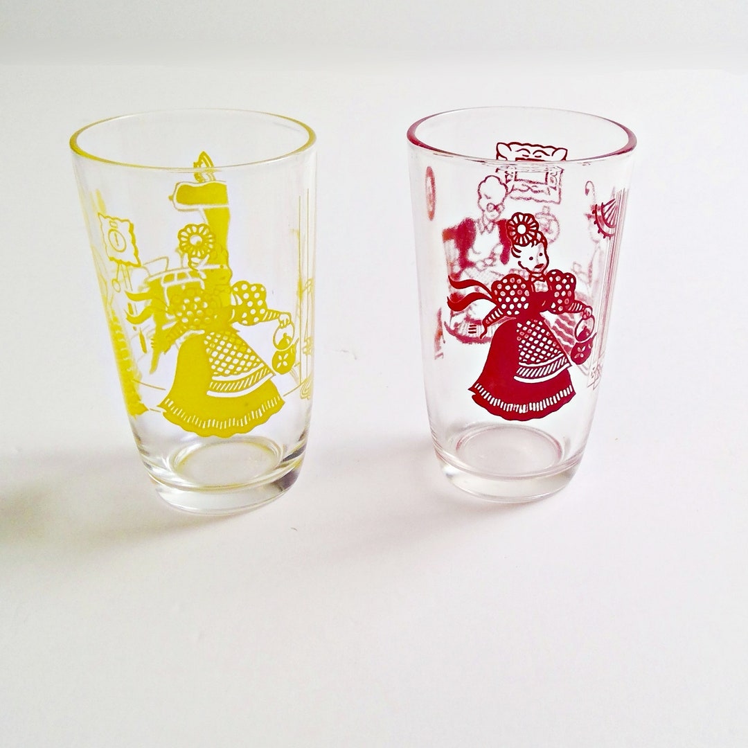 Pair of Vintage Swanky Swig Glasses Bustlin' Betsy Kraft Hazel Atlas ...