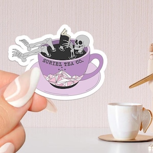 Adesivo per amanti dei libri Suriel Tea Co., regalo per amanti dei libri, merchandising per amanti dei libri, adesivo per Kindle, lettore di Smut, amante della lettura, e-reader