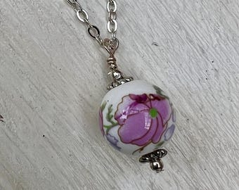 Ceramic Dainty Flower Necklace