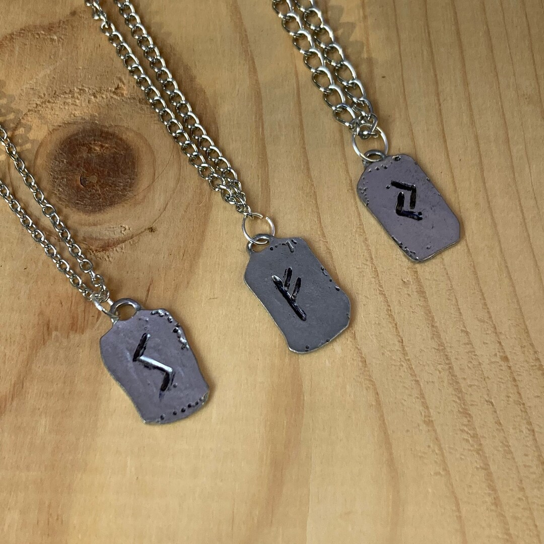 Viking Rune Necklace Self Confidence Rune Fulfillment Rune - Etsy