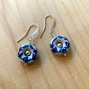 Delft Blue and White Flower Earrings image 4
