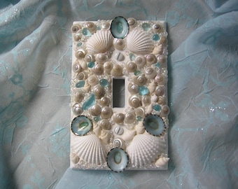 Seaglass and Seashell Light Switch Plate Cover - Single switchplate Aqua / White / Pearl
