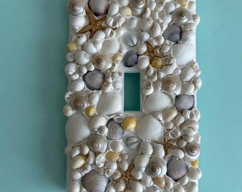 Starfish and Seashell Light Switch Plate - Single switchplate - white yellow and purple