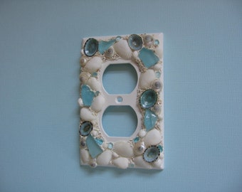 Seaglass and Seashell Single Outlet Plate Cover - Aqua and White