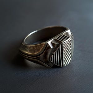 Silver Brutalist Ring for Men – Unique Sterling Silver Ring – Futuristic Cocktail Ring – Modernist Jewelry Gift for Men