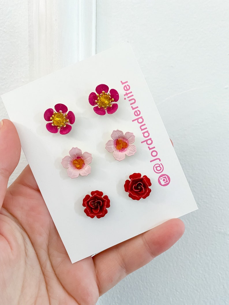 Hand painted floral stud earrings, statement earrings, bridal jewelry, floral jewelry, valentines gift image 2