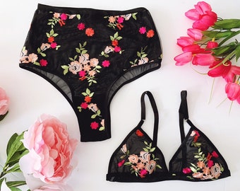 Black floral embroidered lingerie set, boudoir lingerie, black bralette, high waist panties, embroidery, brazilian panty, bridal lingerie