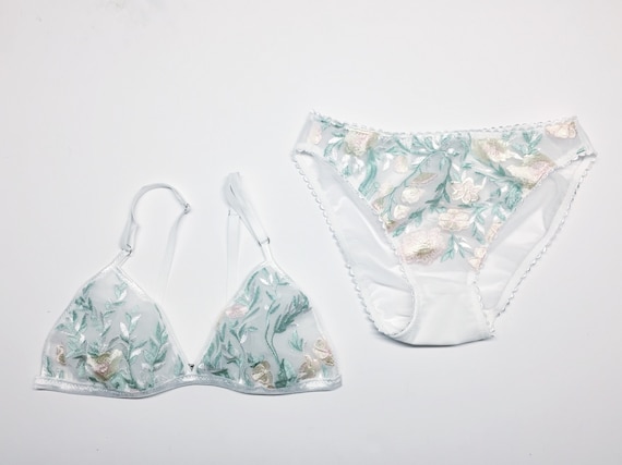 Floral Print Bra & Panty Lingerie Set