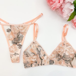 Peach pink Embroidered floral lingerie set, boudoir lingerie, thong, embroidery, bridal lingerie imagem 1