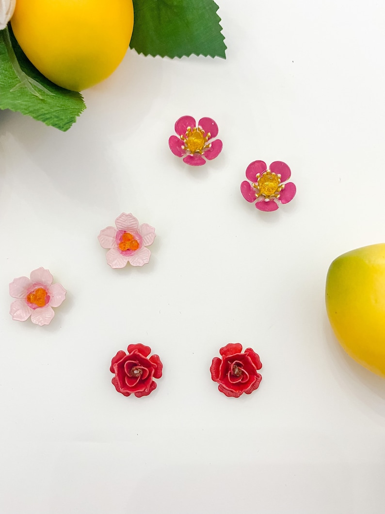 Hand painted floral stud earrings, statement earrings, bridal jewelry, floral jewelry, valentines gift image 3