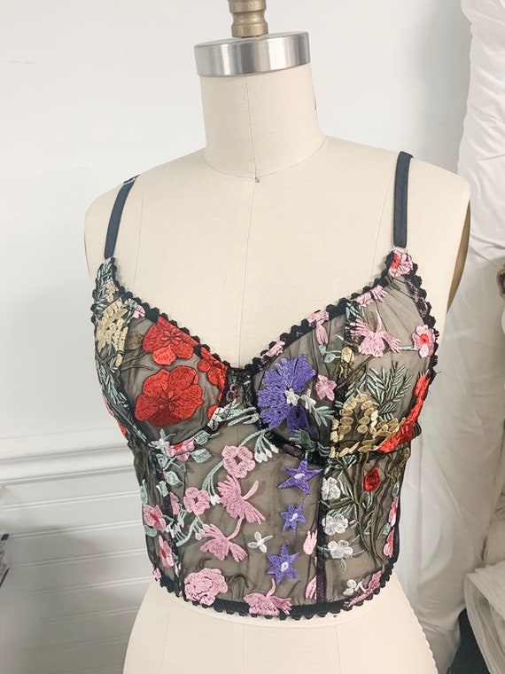 New Arrival Shipping Free Beautiful Flower Embroidery New Bra 32a