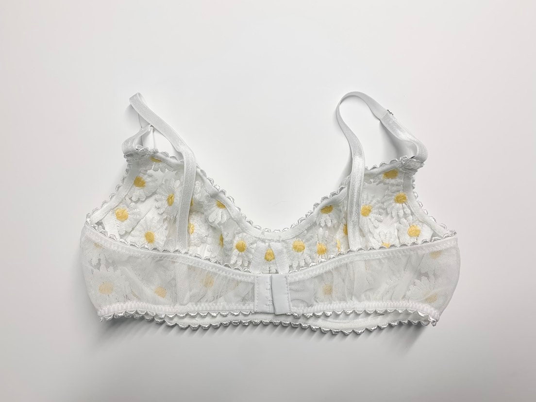 Daisy Floral Embroidered Bra, Boudoir Lingerie, Underwired Bra, Floral  Lingerie 