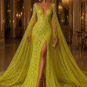 neon yellow feather dress yellow feather dress Torin Sequin Feather Dress   Retrofete-parroquiadesanalbertomagno.com