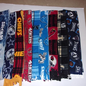 Fleece Scarf (Dallas Cowboys, Kansas City Chiefs, Tennessee Titans, NO Saints, Arizona Cardinals, Detroit Lions, San Francisco 49ers)
