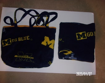Michigan Wolverines Receiving Blanket and Matching Tote Bag (Diaper Bag)