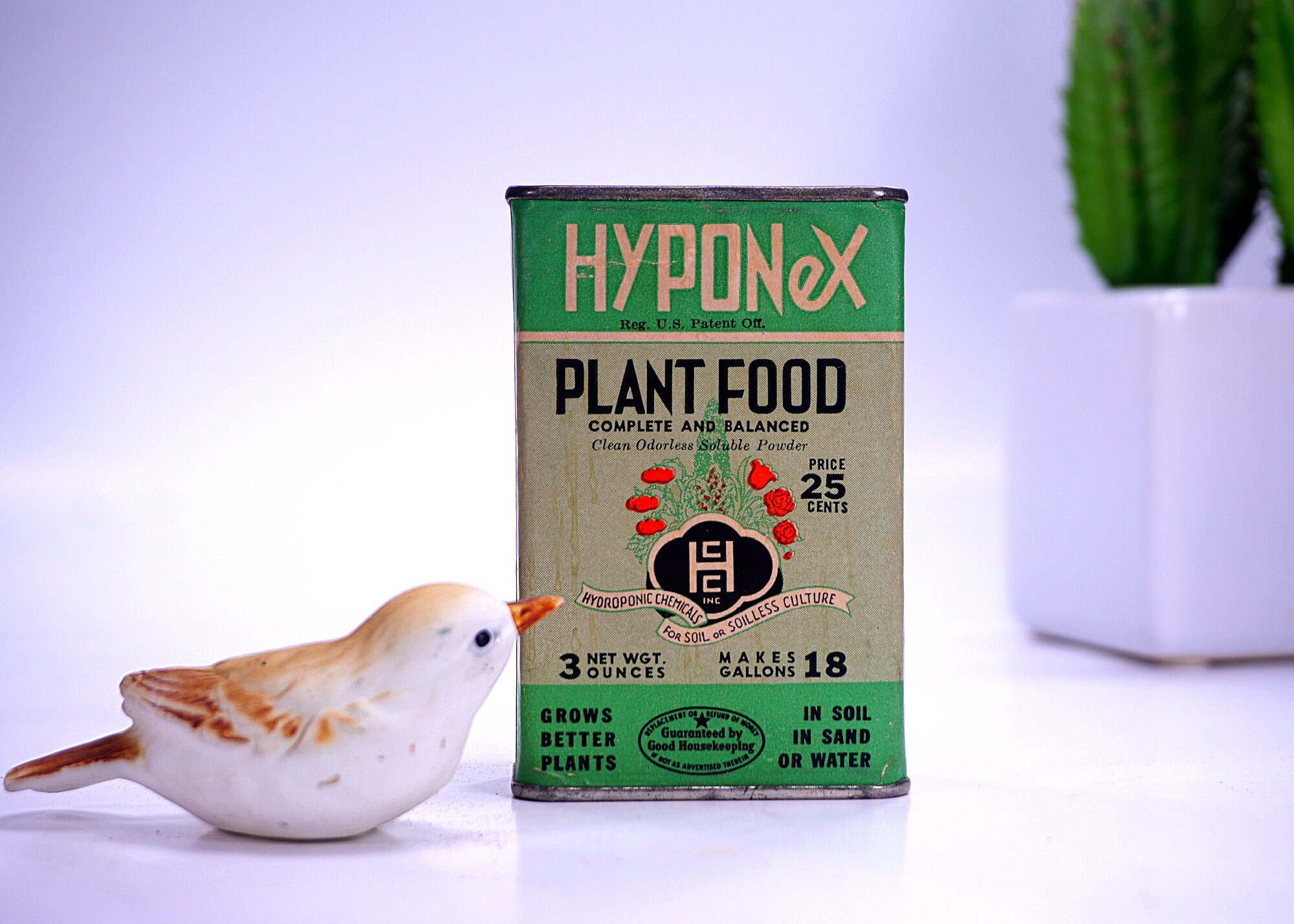 1930s HYPONeX Plant Food Tin, Antique Fertilizer Container, Collector/Advertising Tin, Retro Kitchen / Farmhouse Decor, Nearly Full, 1930s