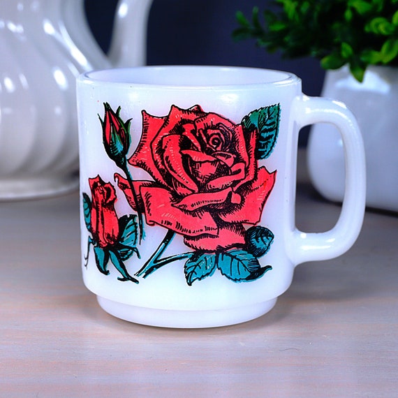 Gorgeous PINK ROSE White Milk Glass Mug, Language of Love Collector Cup,  Gift for Her, Birthday Gift, Vintage 1960s - Etsy