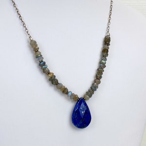 Blue lapis and labradorite necklace,labradorite necklace,lapis lazuli necklace,layering necklace,boho necklace,labradorite necklace
