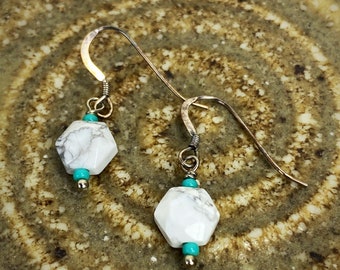 Howlite and turquoise earrings,white and turquoise earrings, boho earrings, boho jewelry,turquoise earrings,genuine gemstone earrings,gift