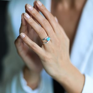 IKANI Handgefertigter Silber Ring - Schmuck für Damen Türkis, Sterlingsilber 925 Höchste Qualität rhodiniert