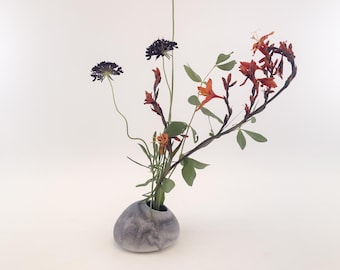 Ceramic Vase, Handmade Flower Vase with Built-In Frog Pin, Porcelain Japanese Inspired Ikebana, READY TO SHIP