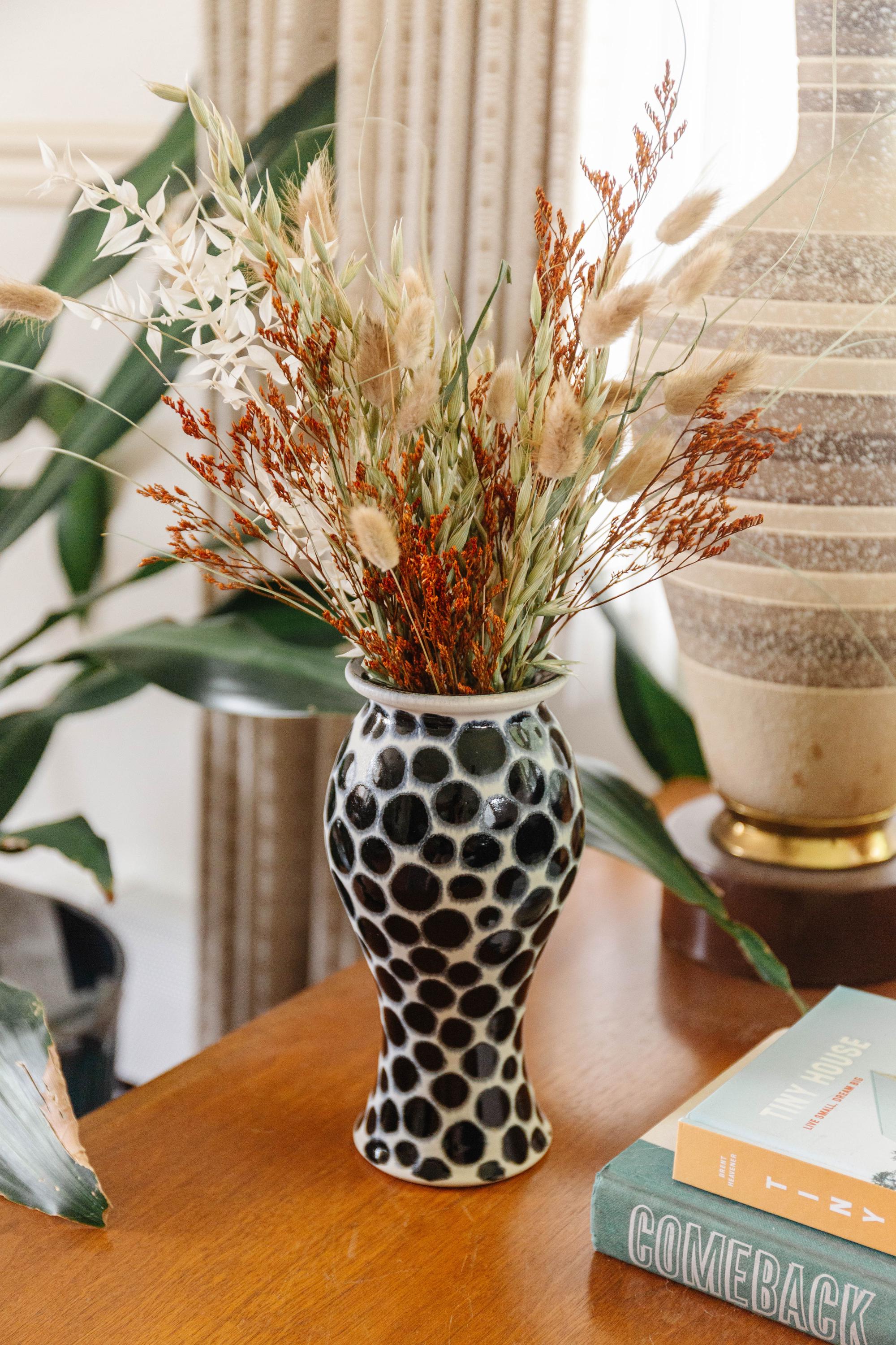 White and Black Polka Dots Vase - Etsy