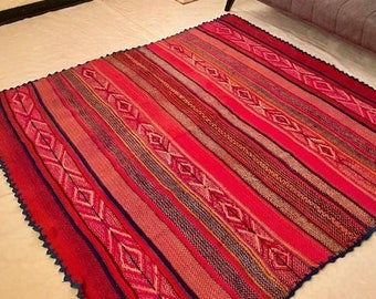 K'AKLLATULL - Tapis péruvien - Tapis rose - Chaleur des Andes - Tapis en laine - Tapis de salon - Tapis vintage - Tapis fait main - Tapis cadeau